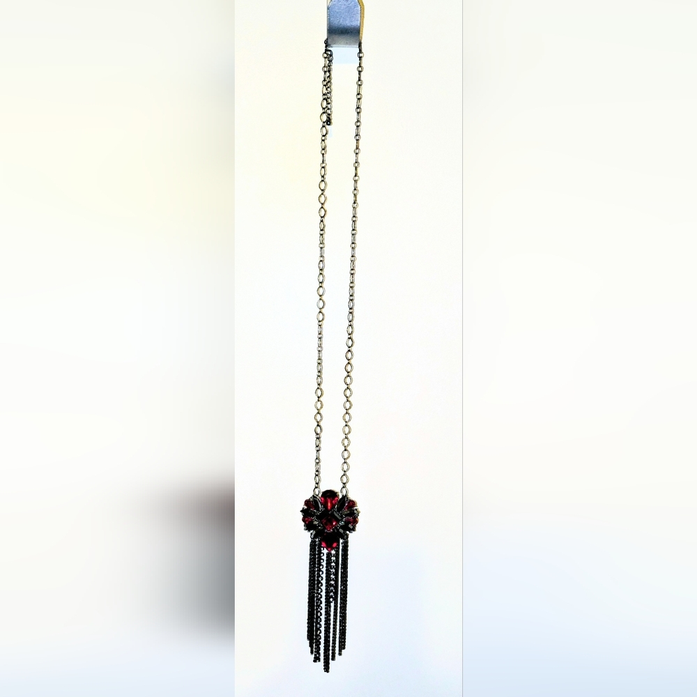 Simply Vera Vera Wang Red and Black Statement Necklace - Picture 2 of 3